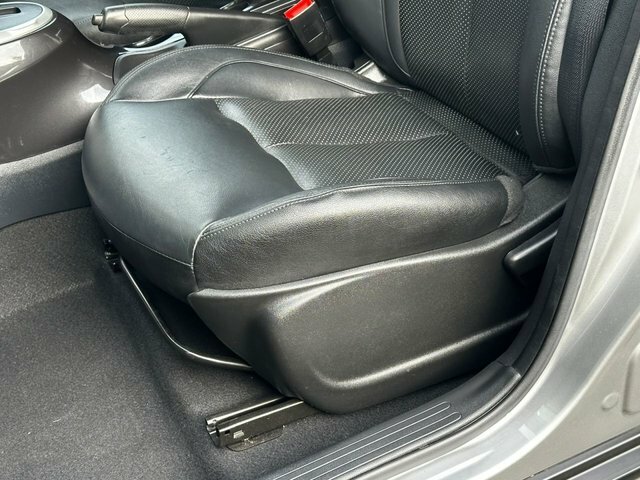 Nissan Juke Tekna Dci 5-Door Black #17