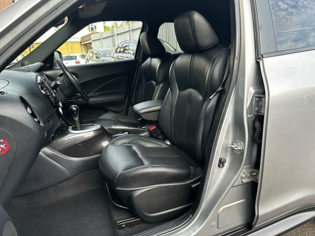 Nissan Juke Tekna Dci 5-Door Black #16