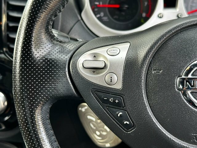 Nissan Juke Tekna Dci 5-Door Black #34