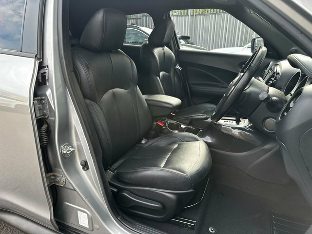 Nissan Juke Tekna Dci 5-Door Black #14