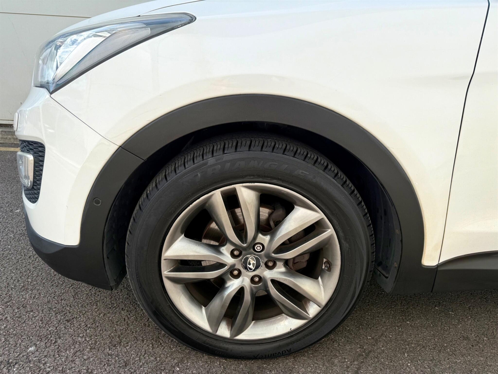 Hyundai Santa Fe Suv 2.2 Crdi Style 2013 Black #12