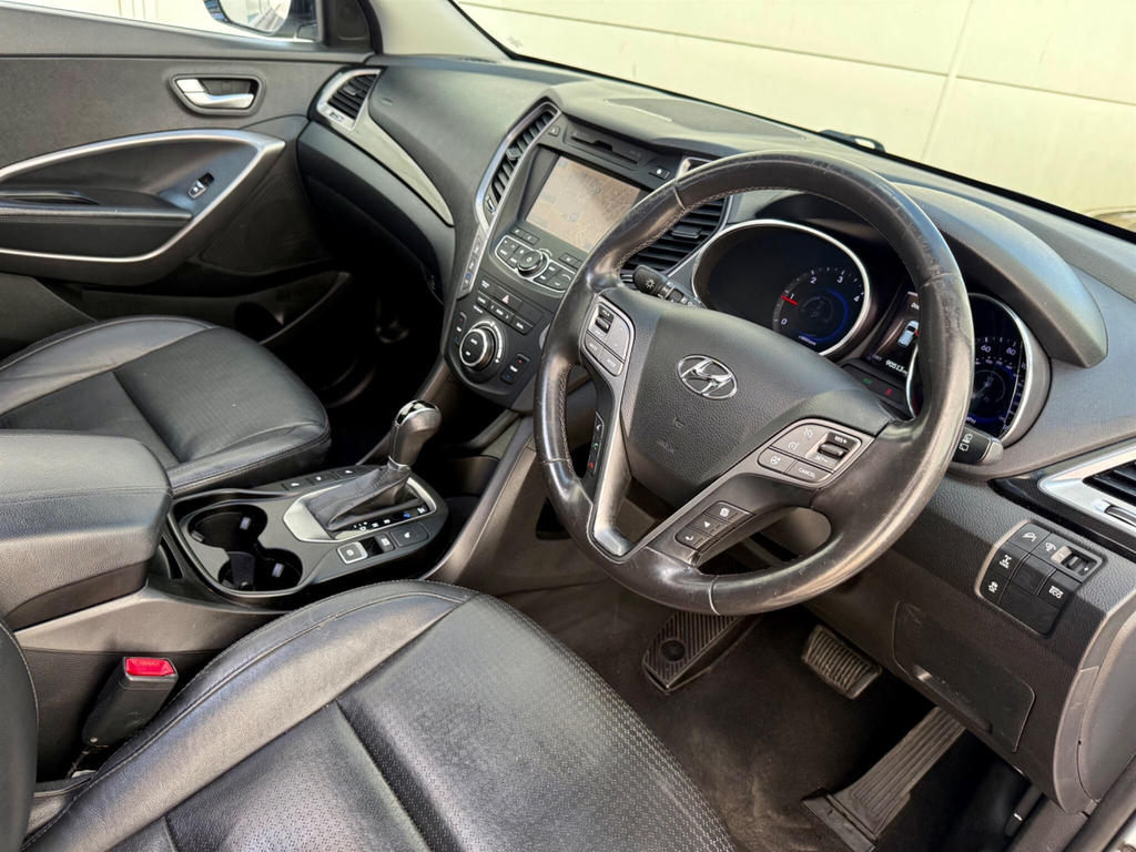 Hyundai Santa Fe Suv 2.2 Crdi Style 2013 Black #20