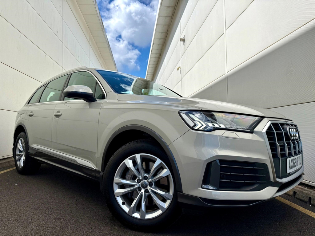 Audi Q7 3.0 Tdi V6 50 Sport Suv Tiptronic Quatt  #4