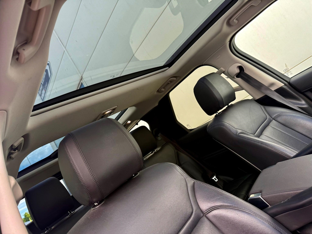 Land Rover Discovery 3.0 Sd V6 Anniversary Edition Suv Silver #23