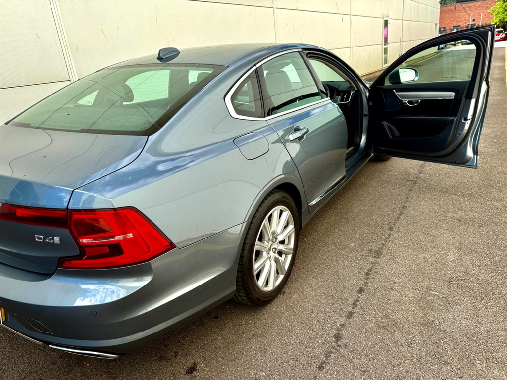Volvo S90 2.0 D4 Inscription Saloon Euro 6 Black #13