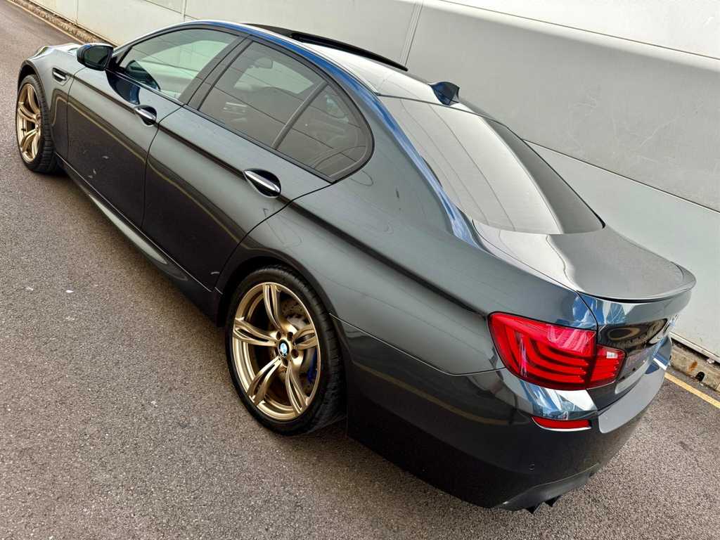 BMW M5 V8 Blue #11