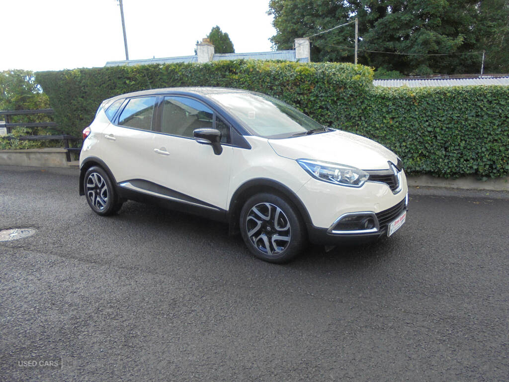 Renault Captur 1.5 Dci 90 Dynamique Medianav Energy Black