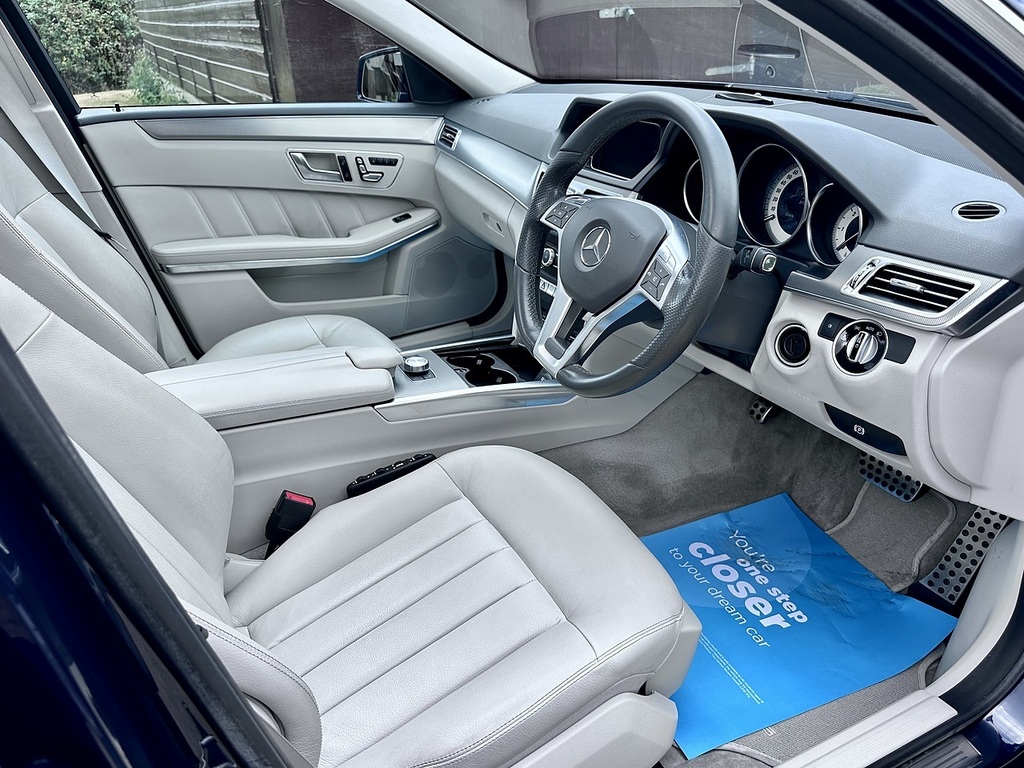 Mercedes-Benz E Class 2.1 E220 Cdi Amg Sport Saloon G-tronic Black #18
