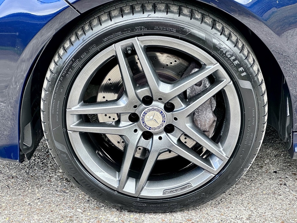Mercedes-Benz E Class 2.1 E220 Cdi Amg Sport Saloon G-tronic Black #46