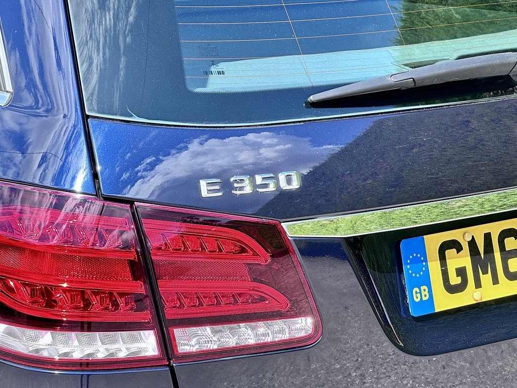 Mercedes-Benz E Class 2.1 E220 Cdi Amg Sport Saloon G-tronic Black #16