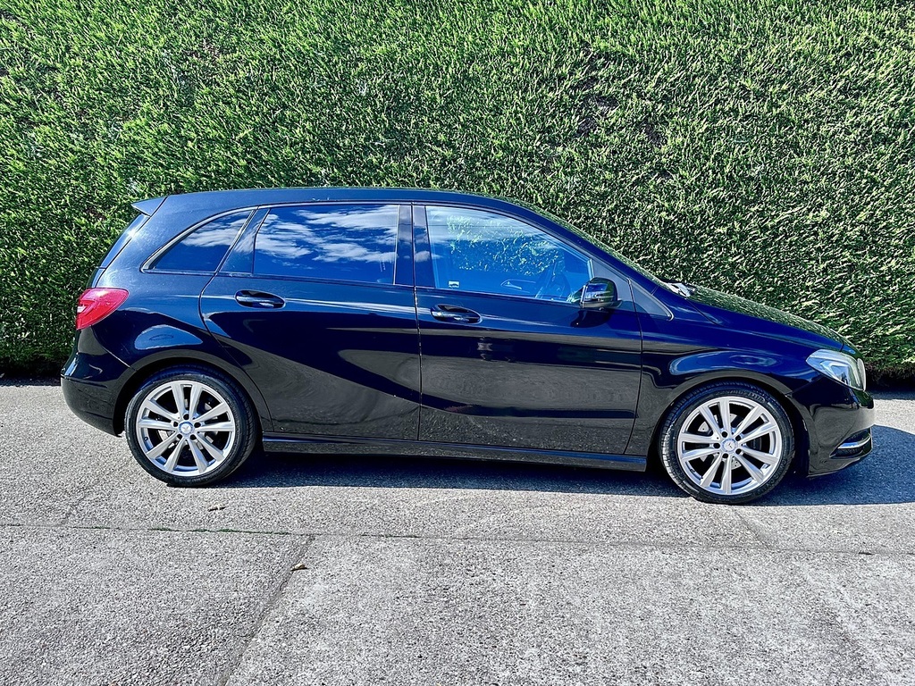 Mercedes-Benz B Class B180 Cdi Sport Black #4