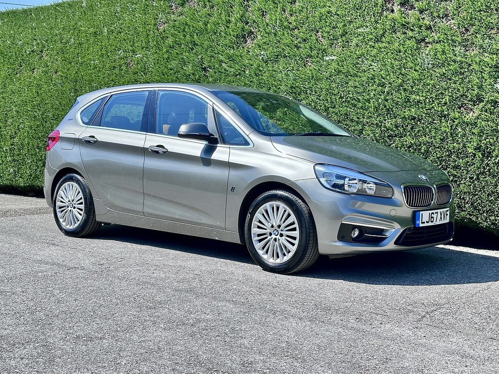 BMW 2 Series Active Tourer 225Xe Luxury Silver #3