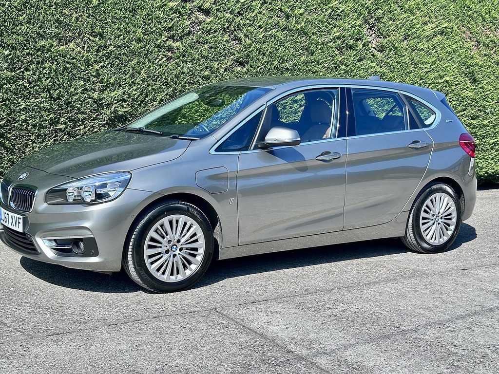 BMW 2 Series Active Tourer 1.5 225Xe 7.6Kwh M Sport 4Wd Euro 6 Ss White #8
