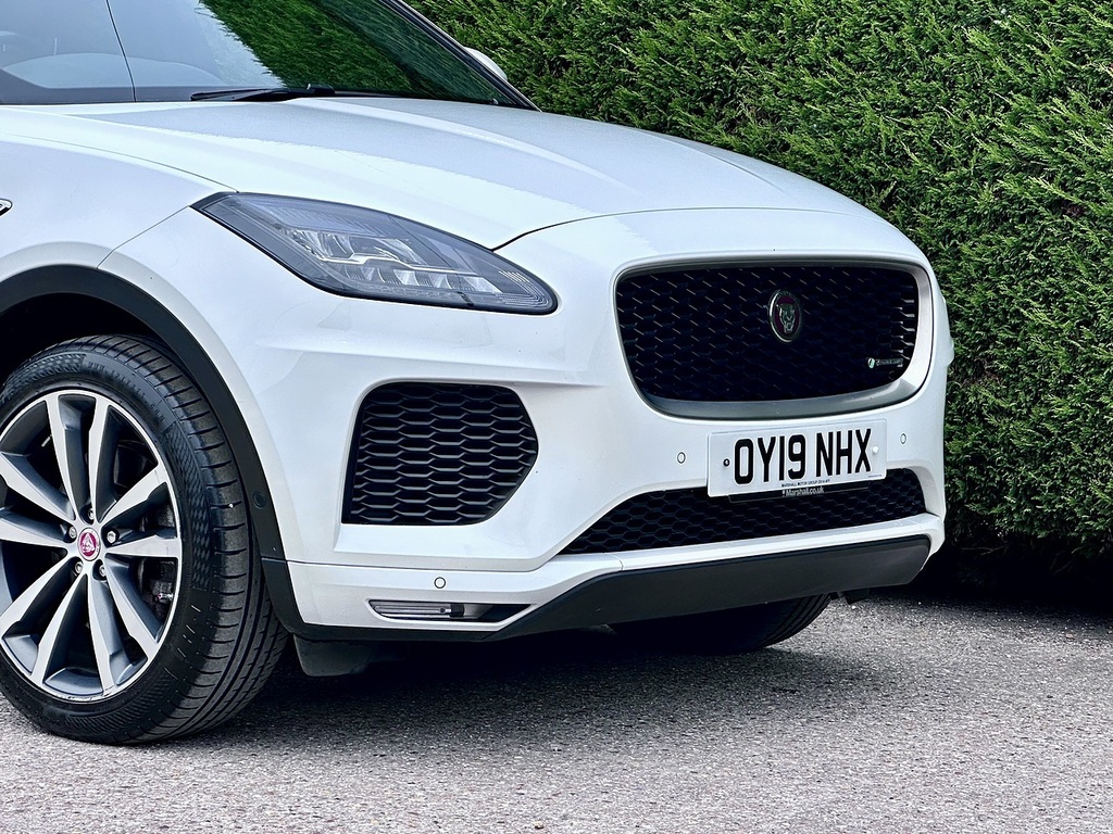 Jaguar E-Pace 2.0 P200 R-dynamic Hse Suv Awd Eur White #4
