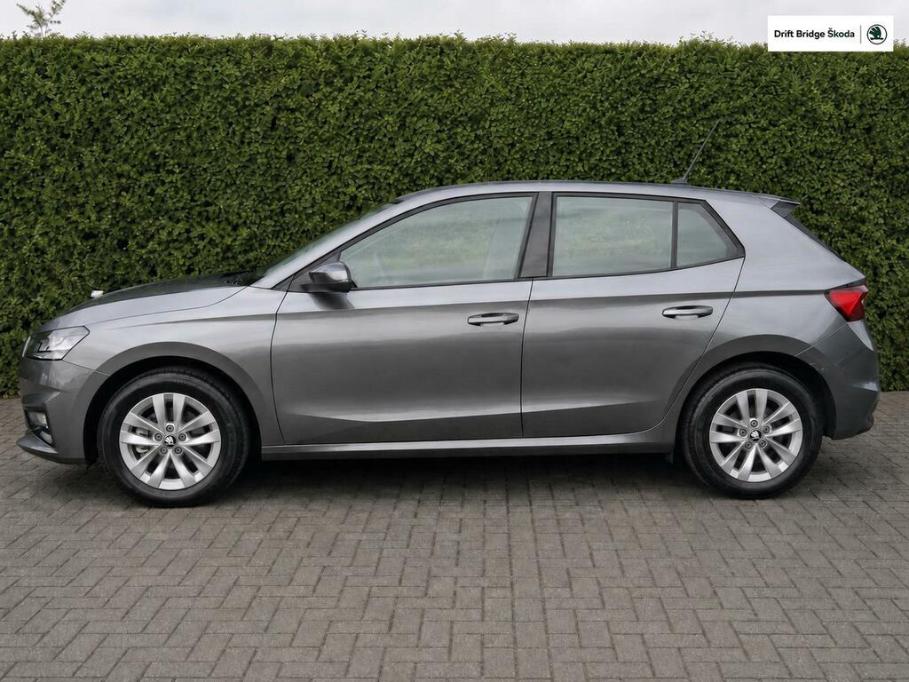 Skoda Fabia 1.0 Tsi 116 Se Edition Dsg NJ75EXT Grey #4