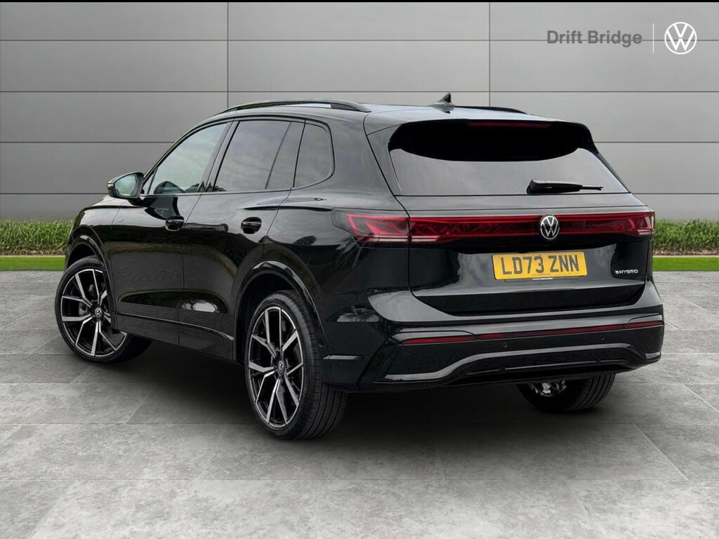 Volkswagen Touareg 3.0 V6 Tsi Ehybrid 4Motion R Tip Black #3