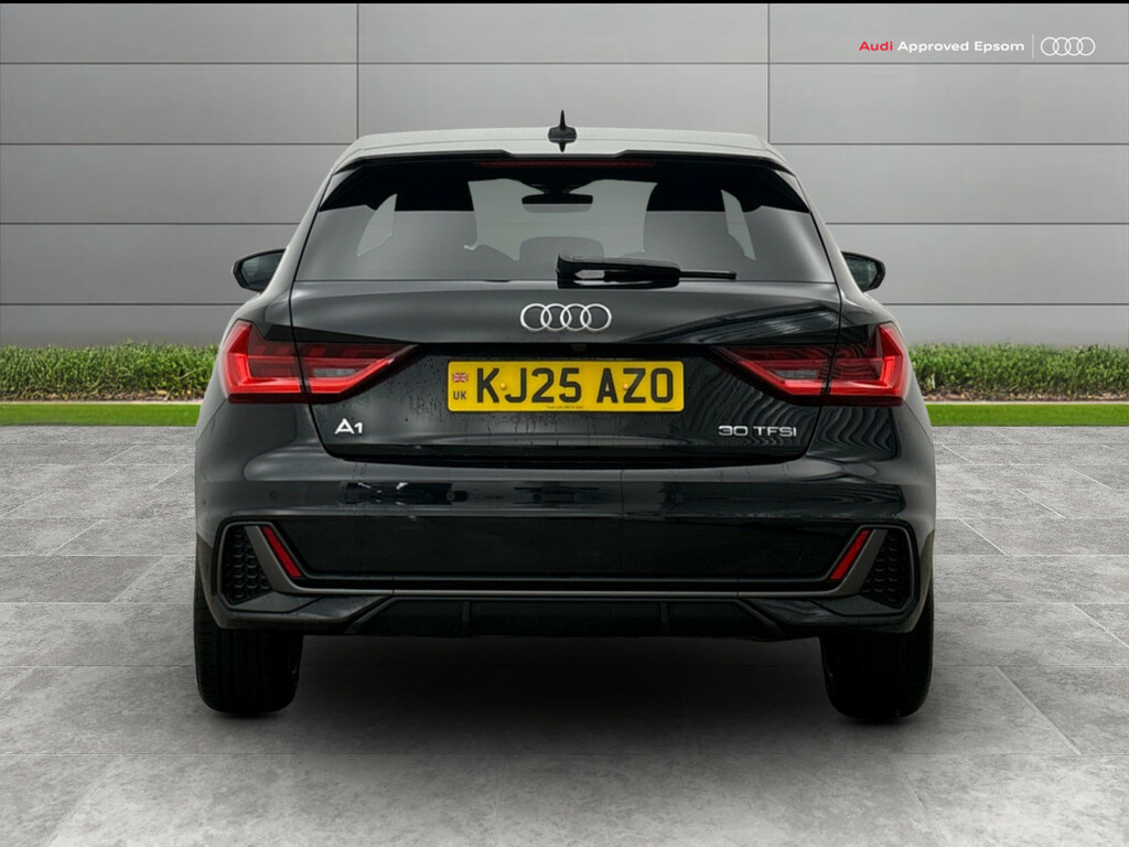 Audi A1 1.0 Tfsi 30 S Line Sportback Eur Silver #7