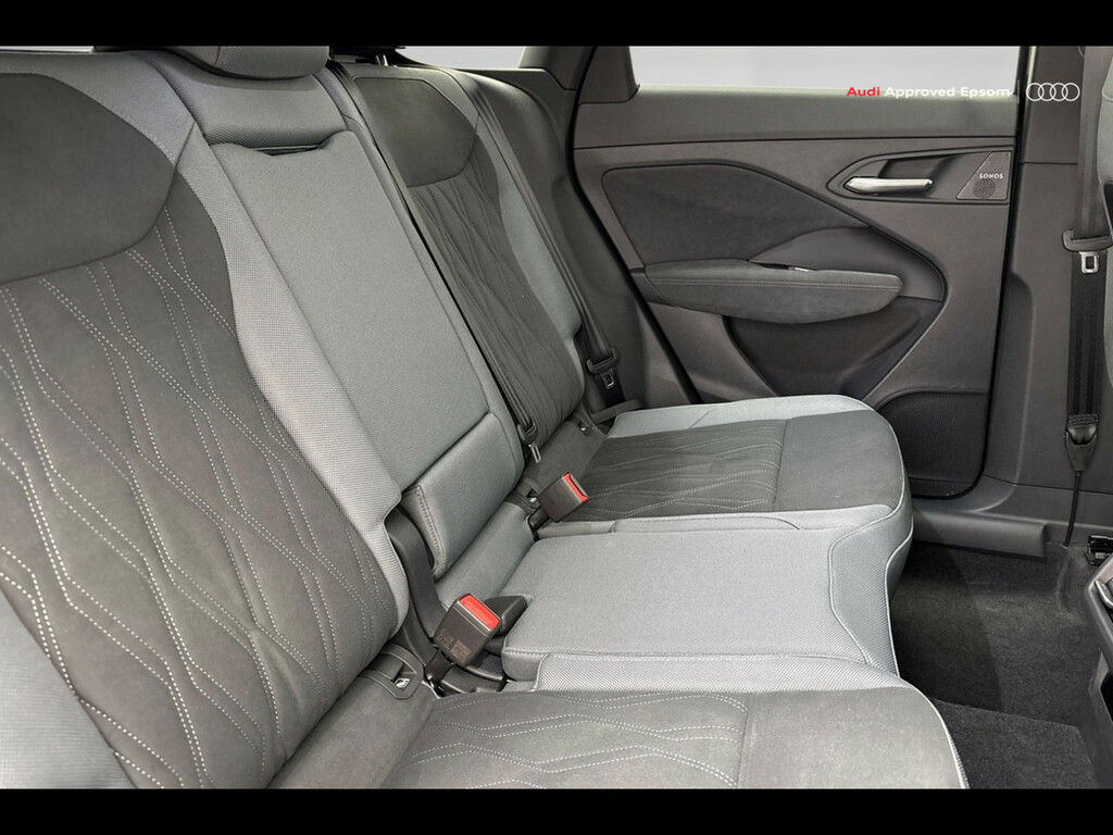 Audi Q3 35 Tfsi Black Edition S Tronic 20 Alloy White #9