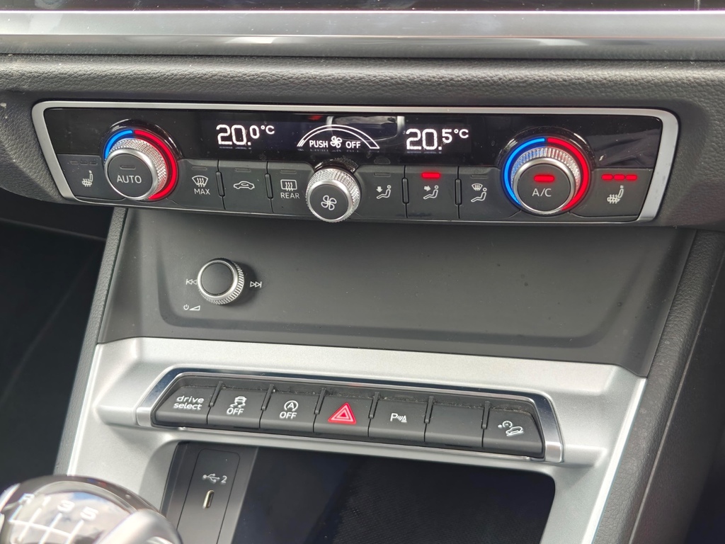 Audi Q3 Vorsprung 40 Tfsi Quattro 190 Ps S Tronic Blue #21