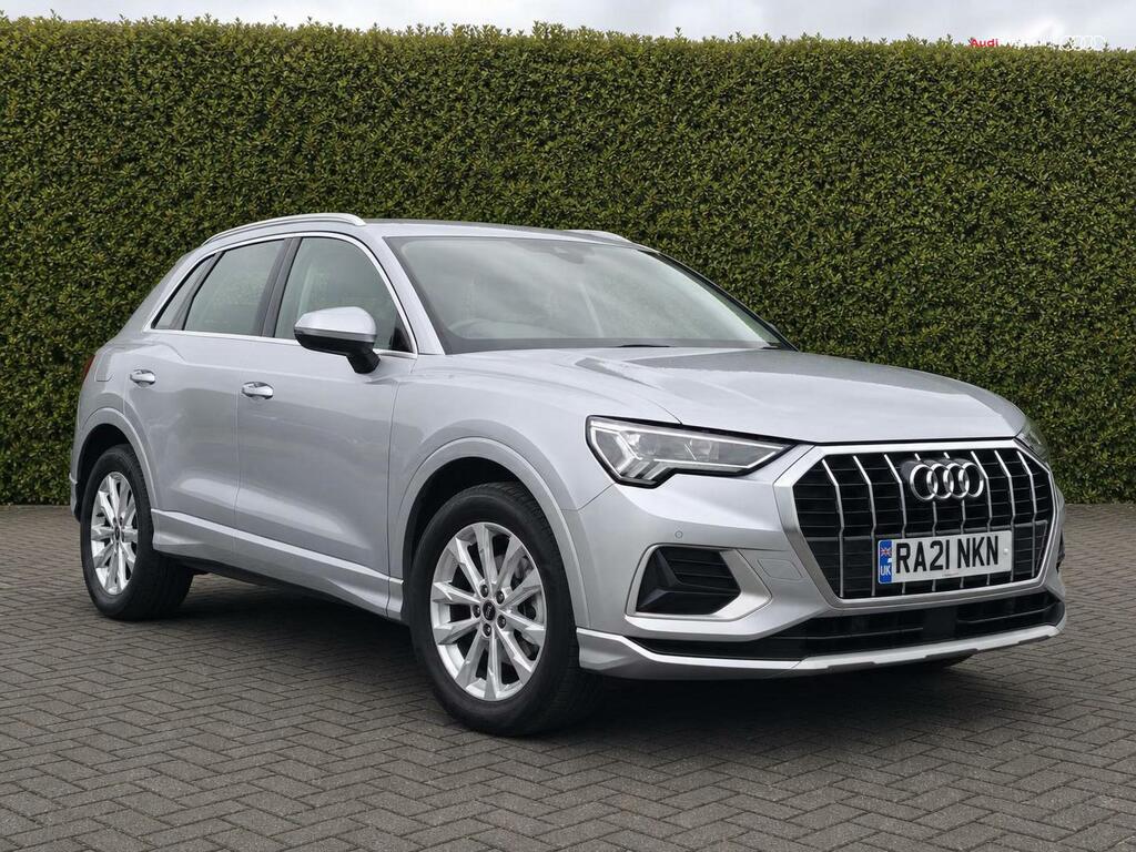 Audi Q3 Sport 35 Tfsi 150 Ps 6-Speed Silver