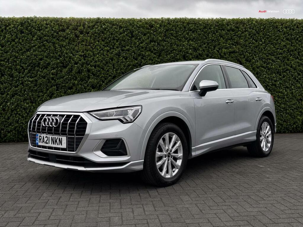 Audi Q3 Sport 35 Tfsi 150 Ps 6-Speed Silver #3