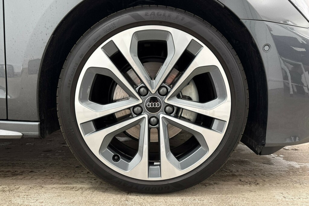 Audi A3 1.5 Tfsi 150 S Line S Tronic Grey #4