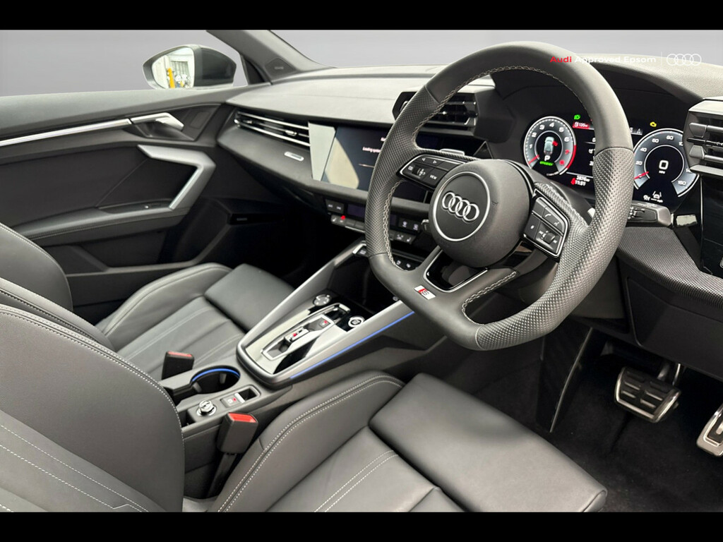 Audi A3 1.5 Tfsi 150 Black Edition S Tronic KW75FOD Black #5