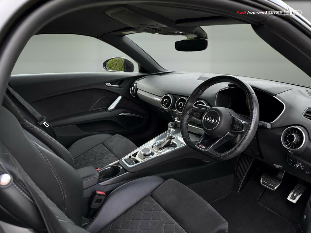 Audi TT 40 Tfsi Black Edition S Tronic Black #6