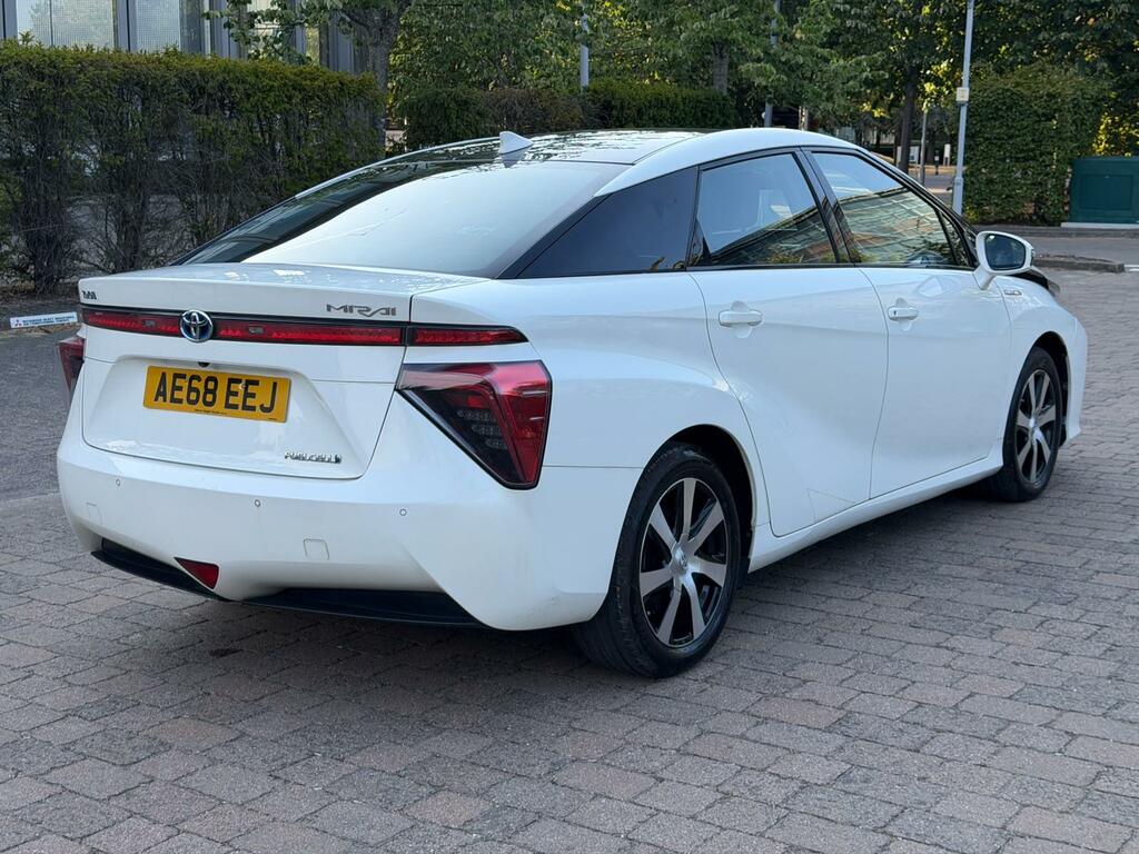 Toyota Mirai Fuel Cell Cvt 5 Seats Blue #11