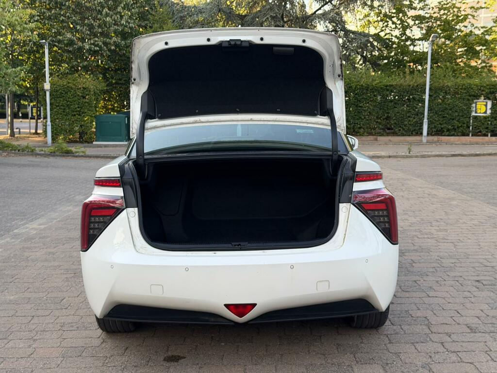 Toyota Mirai Fuel Cell Cvt 5 Seats Blue #8