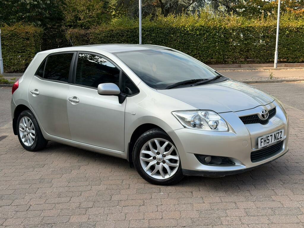 Toyota Auris Tr Silver