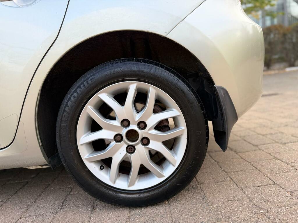 Toyota Auris 1.6 Vvt-i T Spirit Black #22