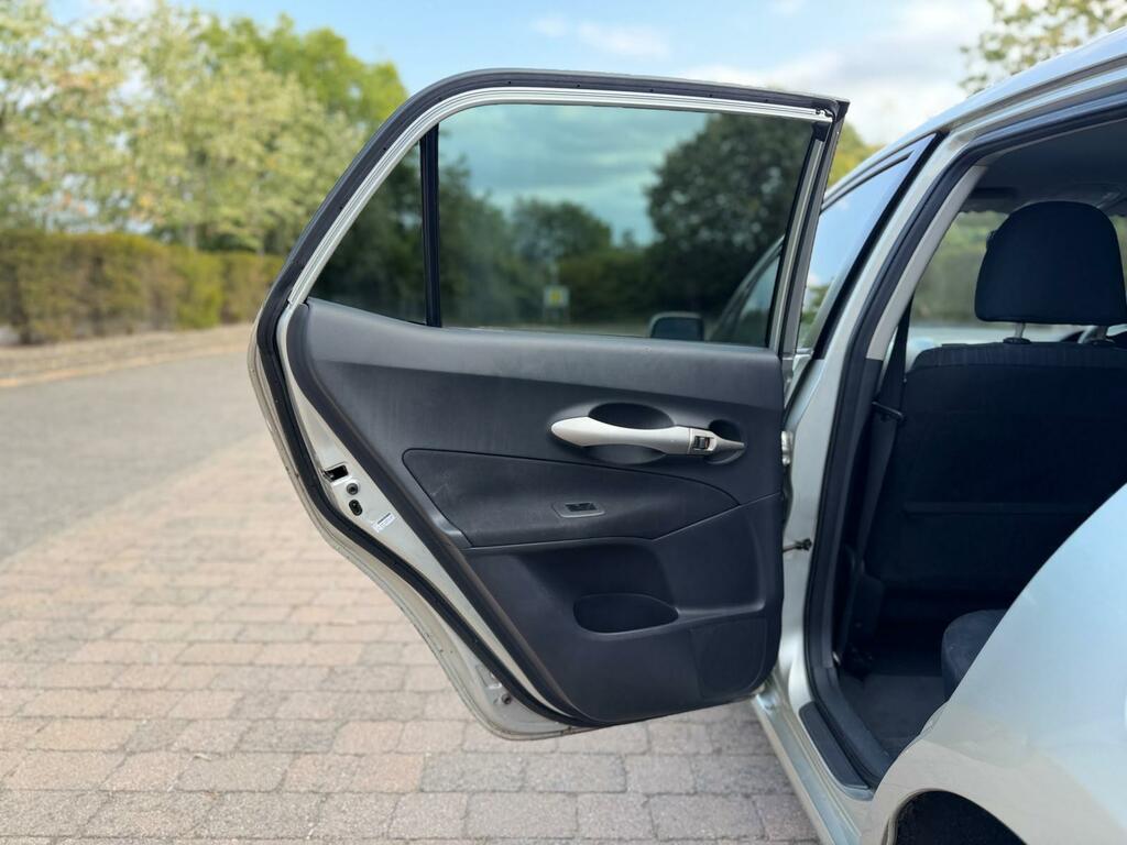 Toyota Auris 1.6 Vvt-i T Spirit Black #19