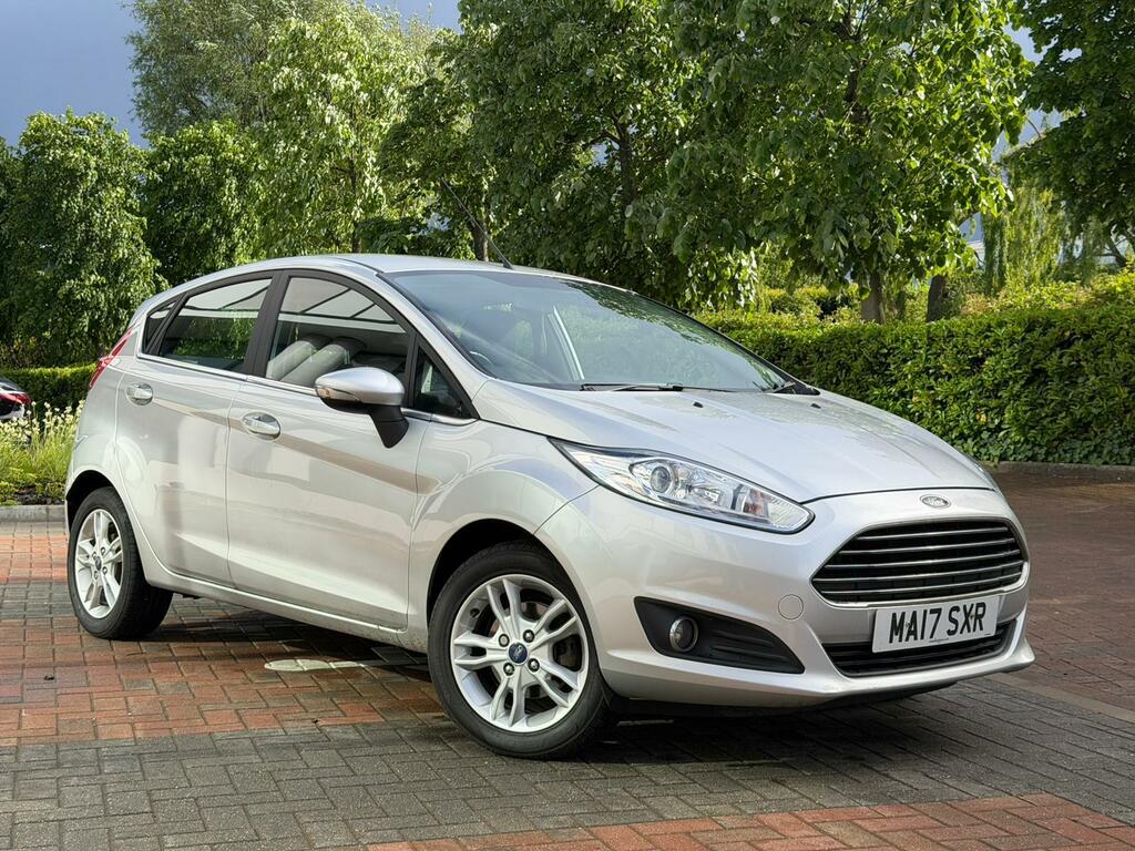 Ford Fiesta Zetec Silver #3