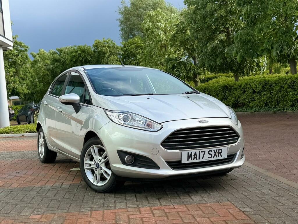 Ford Fiesta Zetec Silver