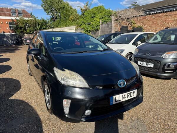 Toyota Prius 1.8 Vvt-h T3 Cvt Euro 5 Ss LL14RDY Black #2