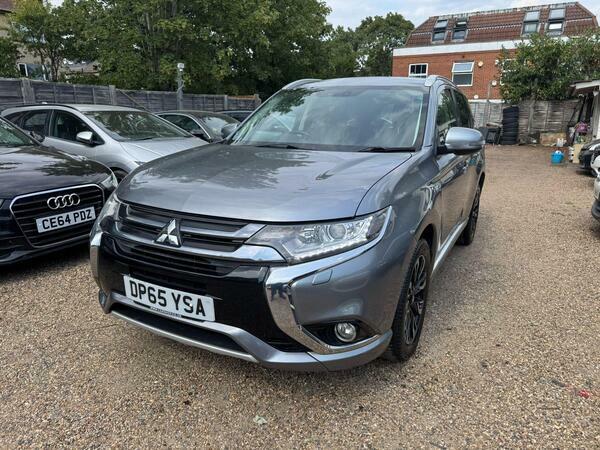 Mitsubishi Outlander 2.0H 12Kwh Gx3h Cvt 4Wd Euro 6 Ss DP65YSA Grey #5