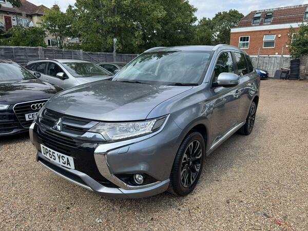 Mitsubishi Outlander 2.0H 12Kwh Gx3h Cvt 4Wd Euro 6 Ss DP65YSA Grey #6
