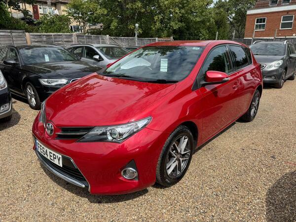 Toyota Auris 1.6 V-matic Icon Plus Euro 5 Red #6