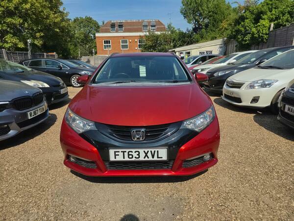 Honda Civic 1.8 I-vtec Sr Tourer Euro 5 Ss Red #2