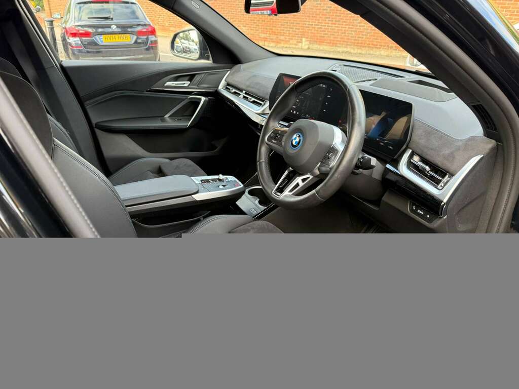 BMW iX2 Ix2 Edrive20 M Sport Black #6