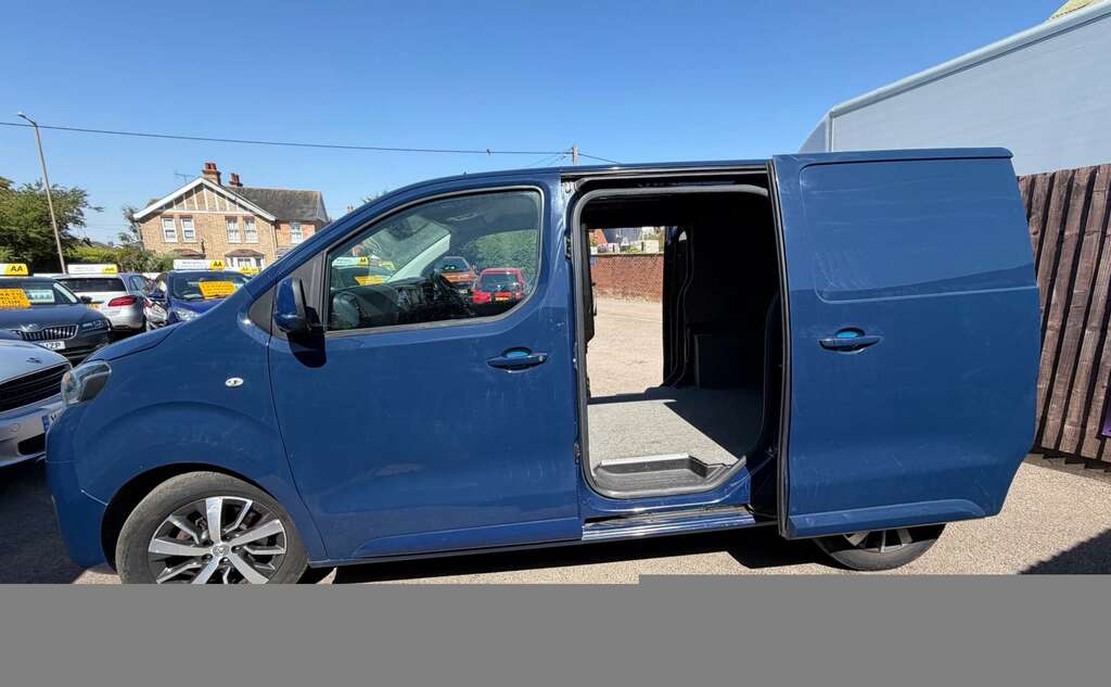 Toyota PROACE 1.6 Proace Comfort Blue #2