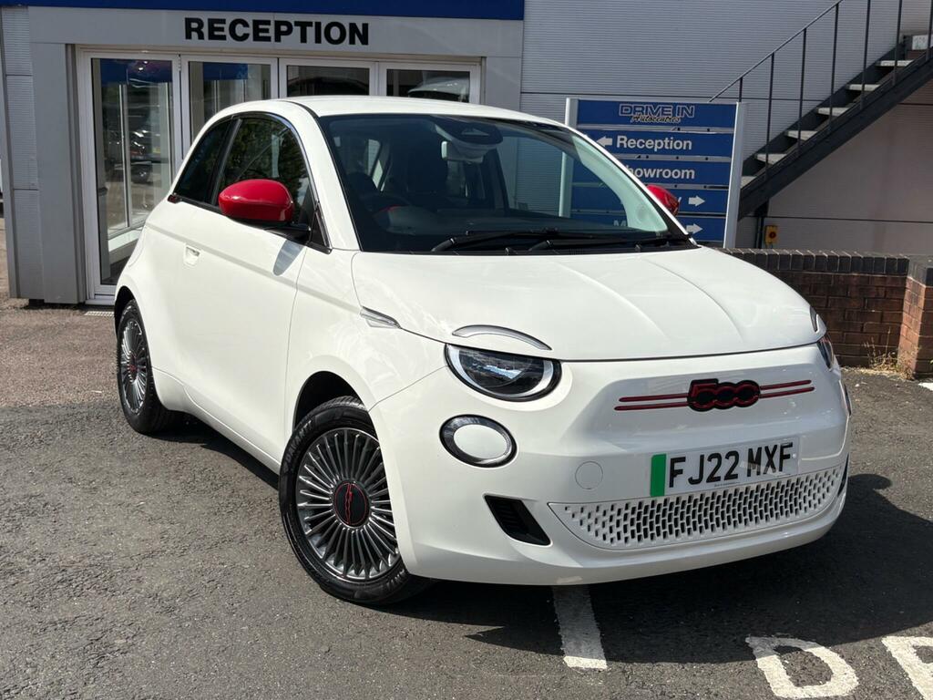 Fiat 500E Red White #4