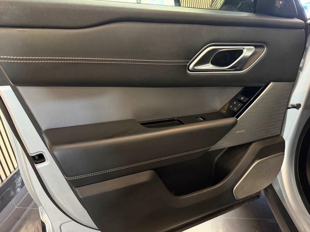 Land Rover Range Rover Velar Velar 2.0 D240 Hse Suv 4Wd Euro 6 Black #37