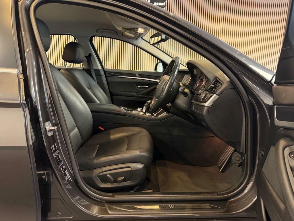 BMW 5 Series Se Grey #2