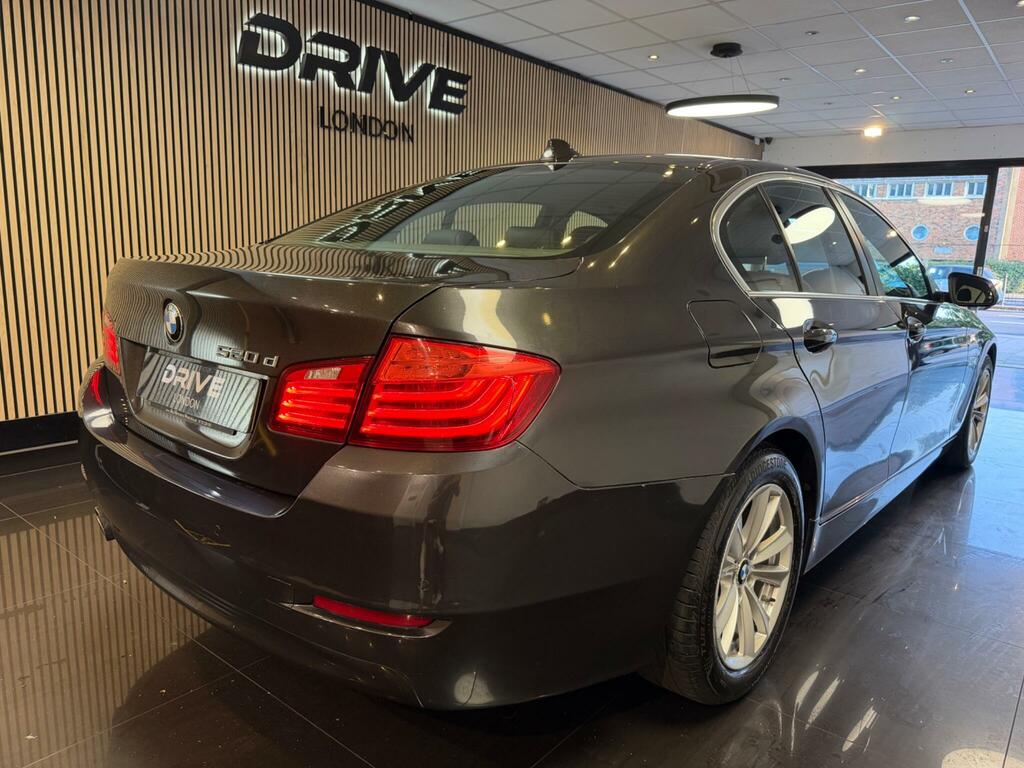 BMW 5 Series Estate 2.0 520D M Sport Touring Euro 6 Ss Black #18