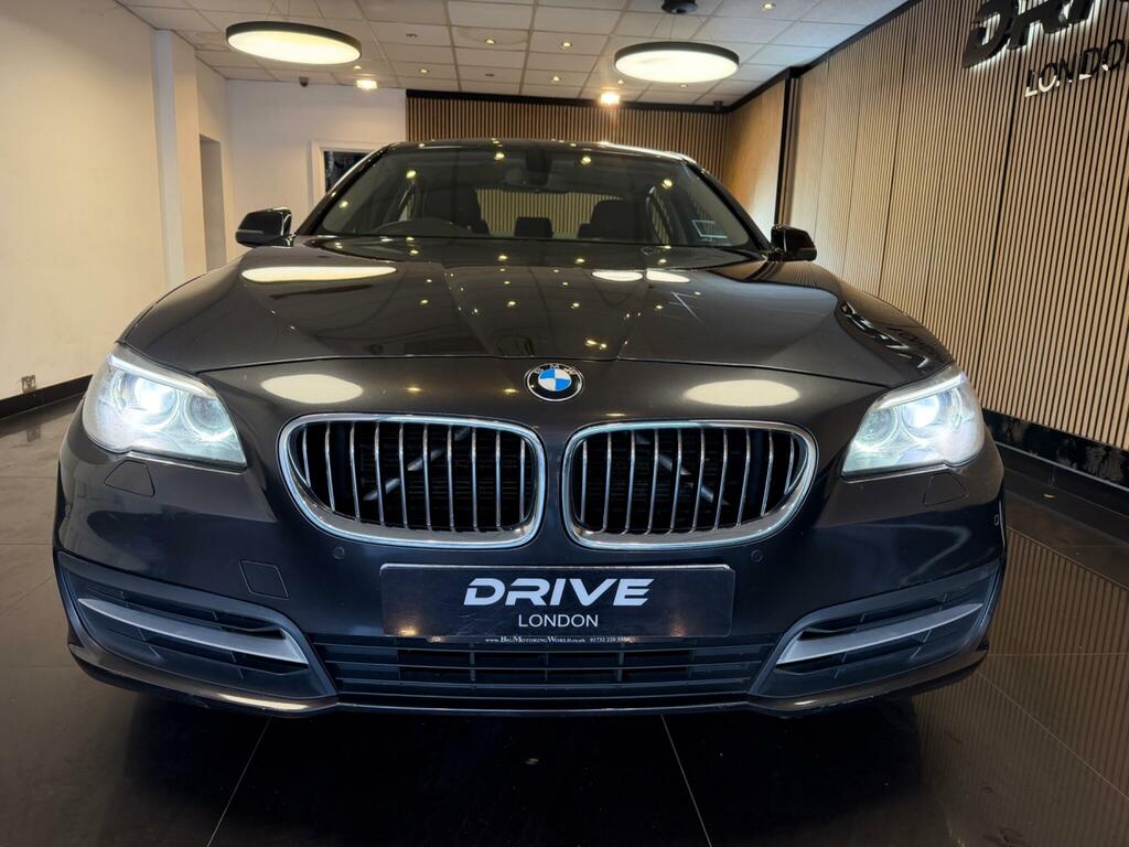 BMW 5 Series Se Grey #4