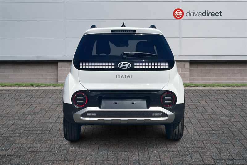 Hyundai Inster Long Range 49Kwh 02 Suv 115 Ps YW26EYC White #4