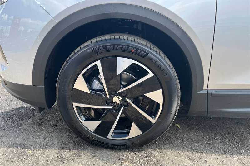 Vauxhall Grandland Ultimate Blue #9