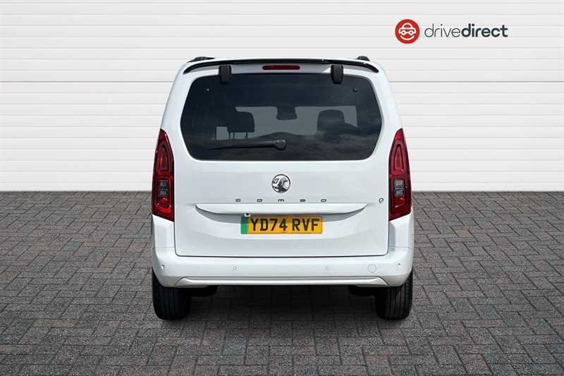 Vauxhall Combo-e Life 52Kwh Ultimate Mpv 11Kw Charger White #4